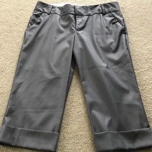 Old Navy cropped Capri dress pants